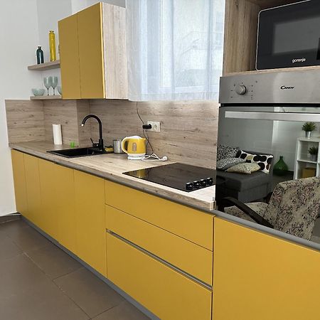 Apartments Luce Трогир Экстерьер фото