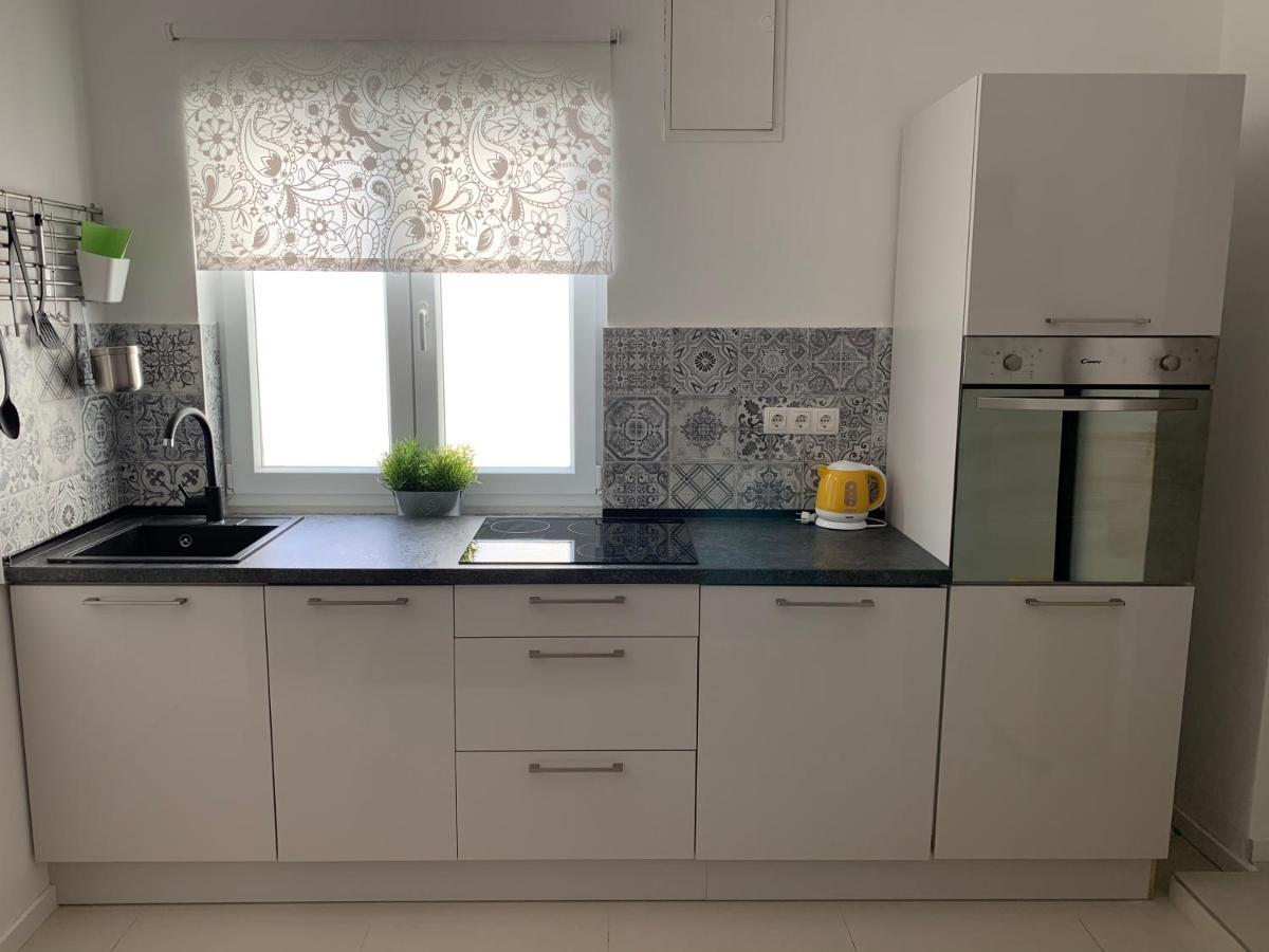 Apartments Luce Трогир Экстерьер фото
