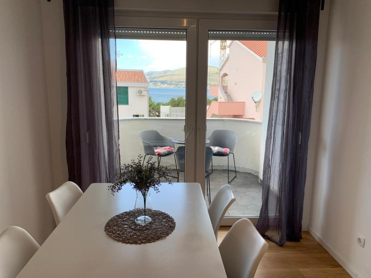 Apartments Luce Трогир Экстерьер фото